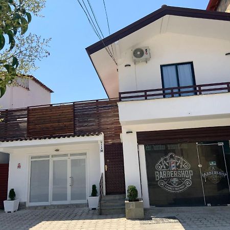 Vila 32 Berat Exteriér fotografie