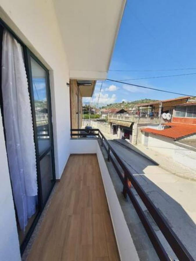 Vila 32 Berat Exteriér fotografie