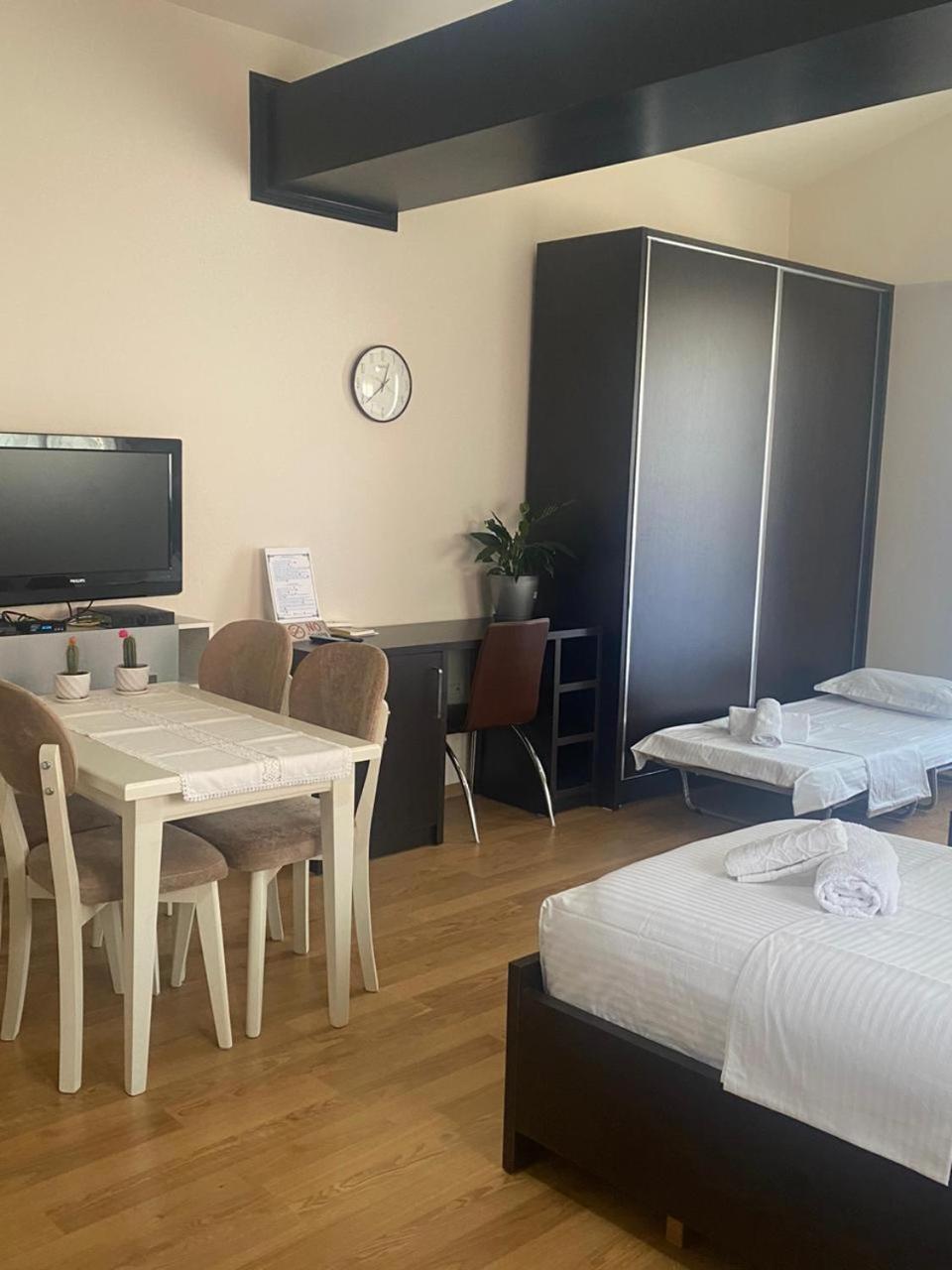Vila 32 Berat Exteriér fotografie